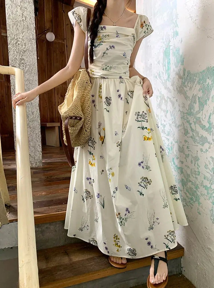 korean long summer dress Saashi Floral Square Neck Maxi Style Dress Size:MED PT TRENCH COATS TO WEAR Please follow the size SCH006835