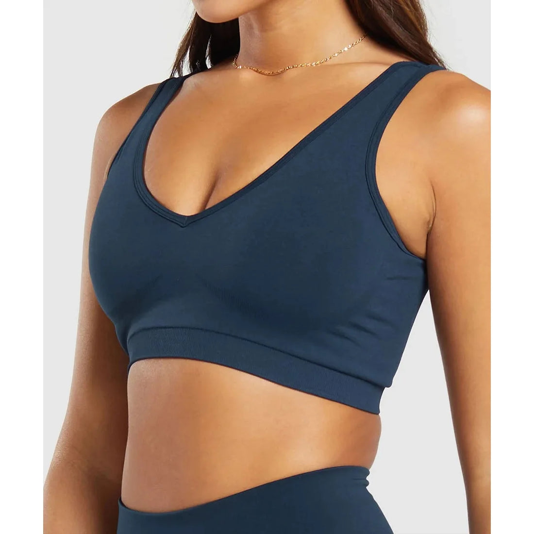 Saashi Seamless Halter Neck Sports Bra – Open Back Crop Top for Women Yoga, Gym, and Workout