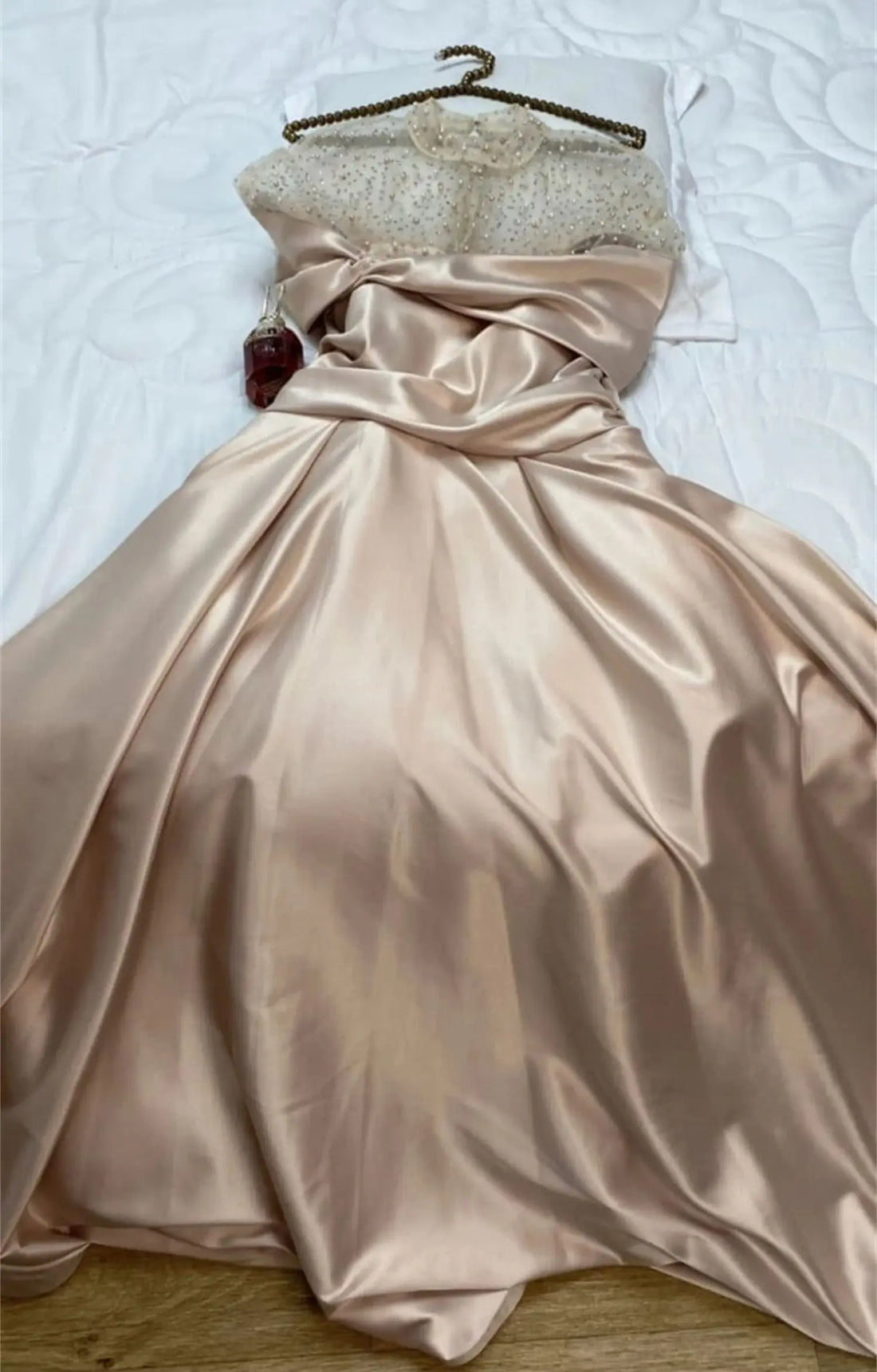 Saashi High Neck Satin A-Line Evening Dress for Women Elegant Prom Wedding Ball Gown