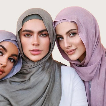 ساشي فسكوزي امرأة الحجاب