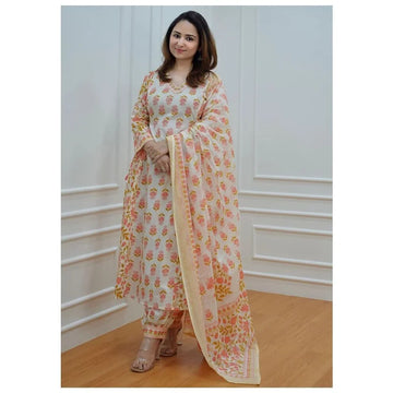 SAASHI Modest Embroidered Suit