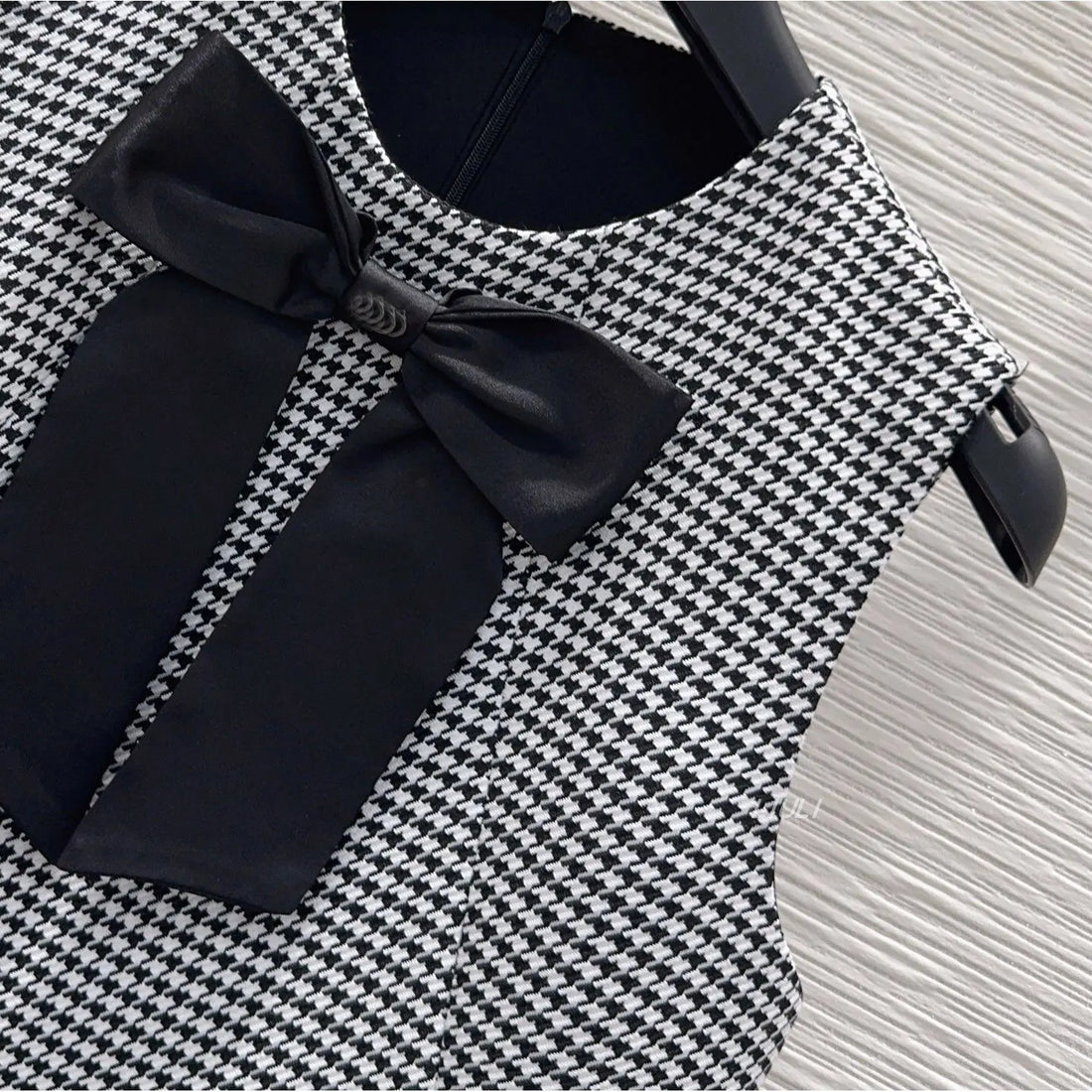 Saashi Check Bodycon Mini Dress Sleeveless Bow Tie Party Style