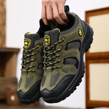 Saashi Men’s Anti-Slip Hiking Shoes: Durable & Breathable